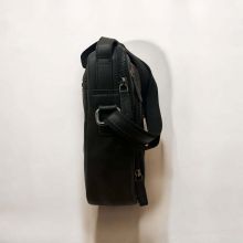 Diplomat Δερμάτινη Ανδρική Τσάντα Ώμου / Χιαστί  LV86 Μαύρη |  στο MrBag.gr